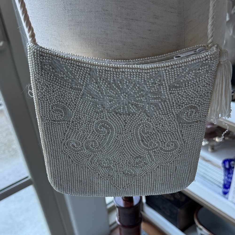 Chic Ivory Beaded Clutch